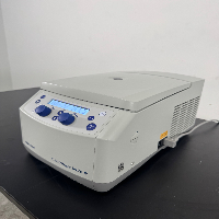 Eppendorf 5425R Refrigerated Centrifuge image 1